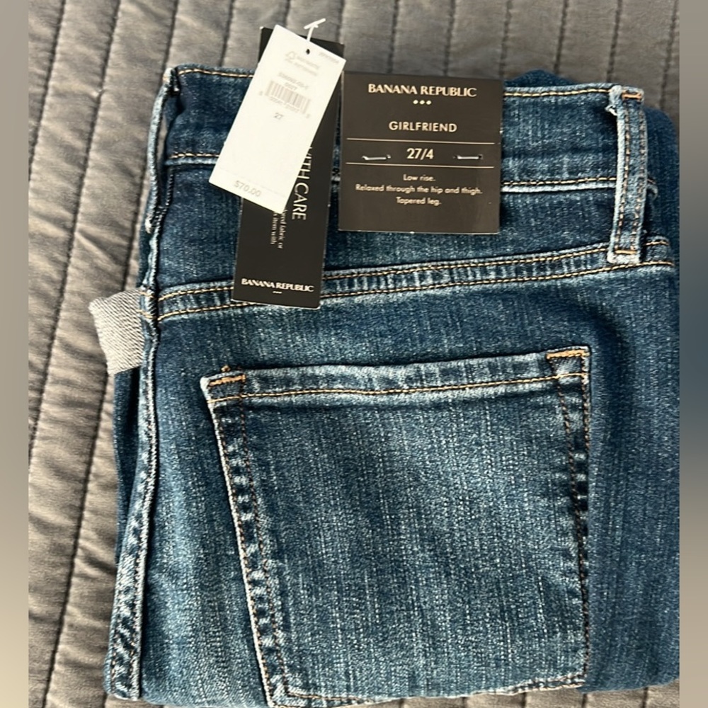 NWT Banana Republic Girlfriend Jean